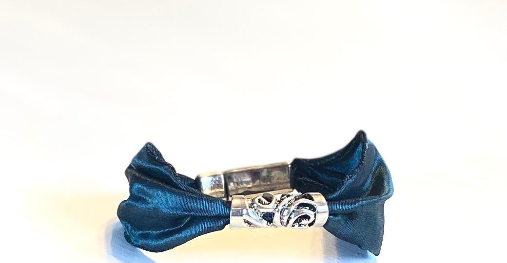 BUCKLE